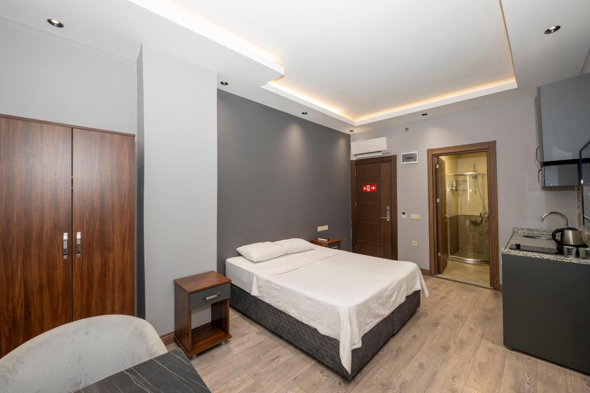 Comfort Suites Hotel Istanbul Exterior photo